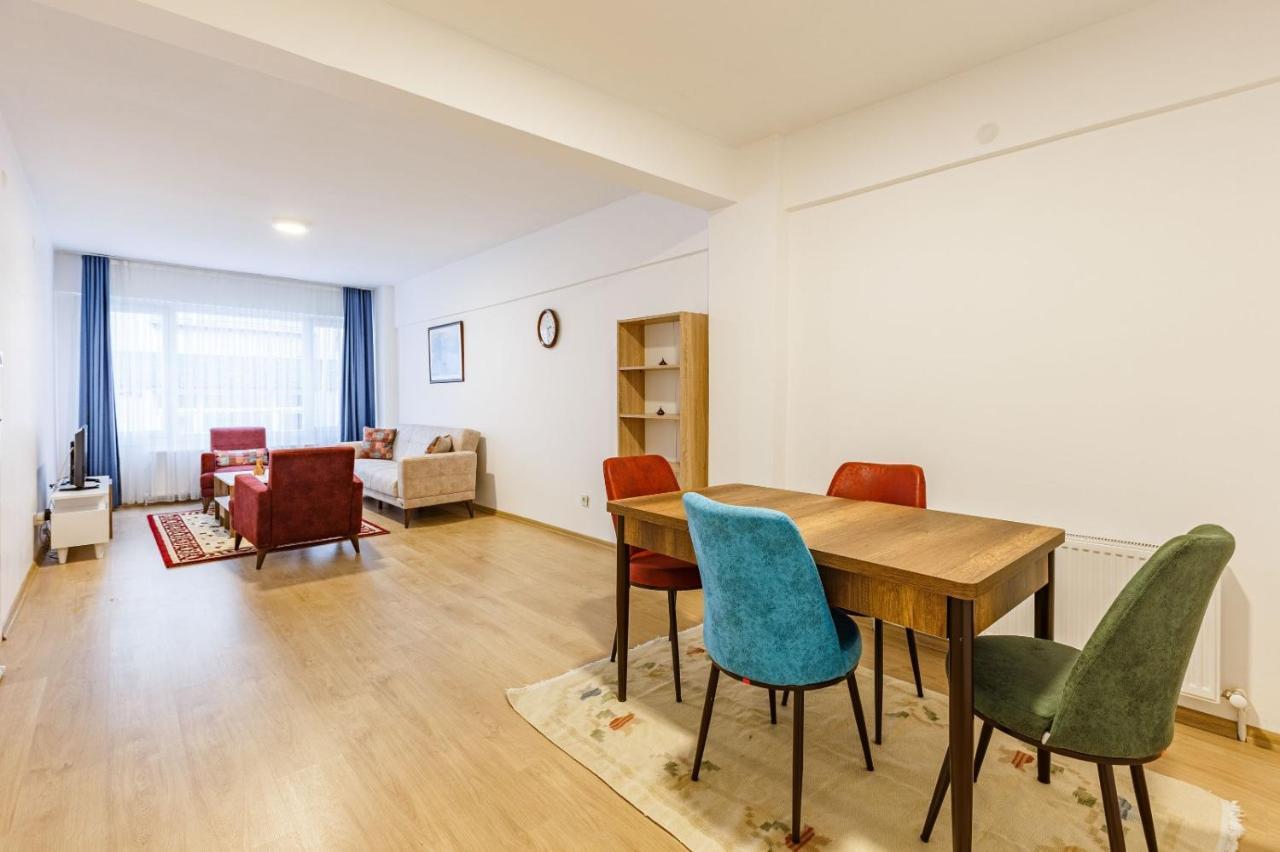 Appartamento Altiyol Boga, Center Of Kadikoey Provincia di Provincia di Istanbul Esterno foto