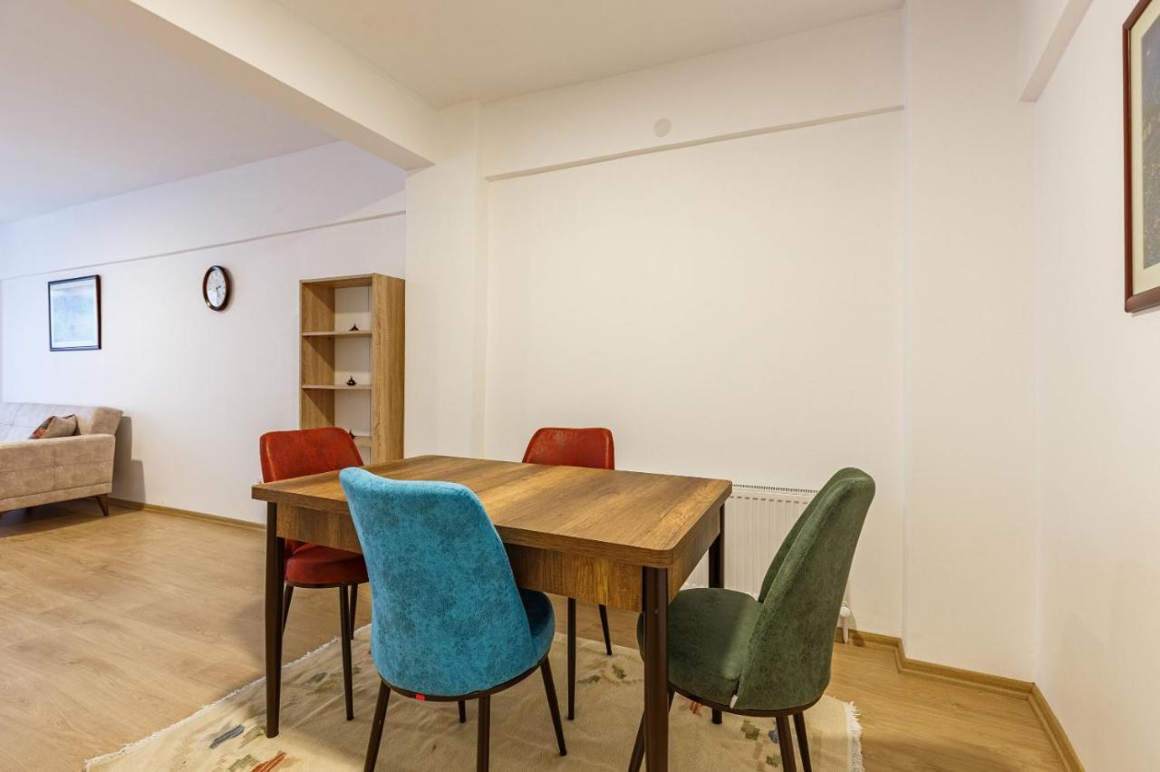 Appartamento Altiyol Boga, Center Of Kadikoey Provincia di Provincia di Istanbul Esterno foto